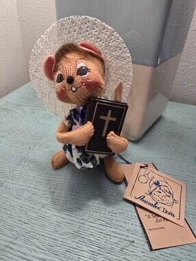 Vintage 2000 Annalee Dolls 7” Church Mouse with Bible Floral Dress NWT